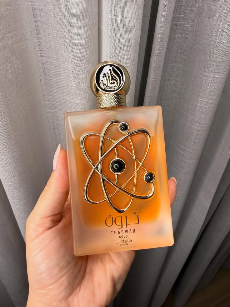 Lattafa Tharwah Gold EDP 100ml Masculino