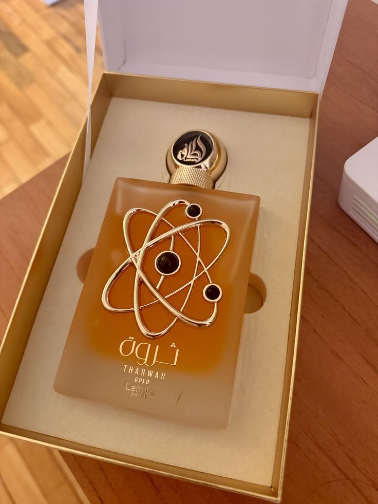 Lattafa Tharwah Gold EDP 100ml Masculino