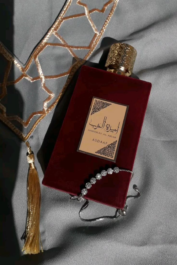Lattafa Ameerat (Vermelho) EDP 100ml Feminino