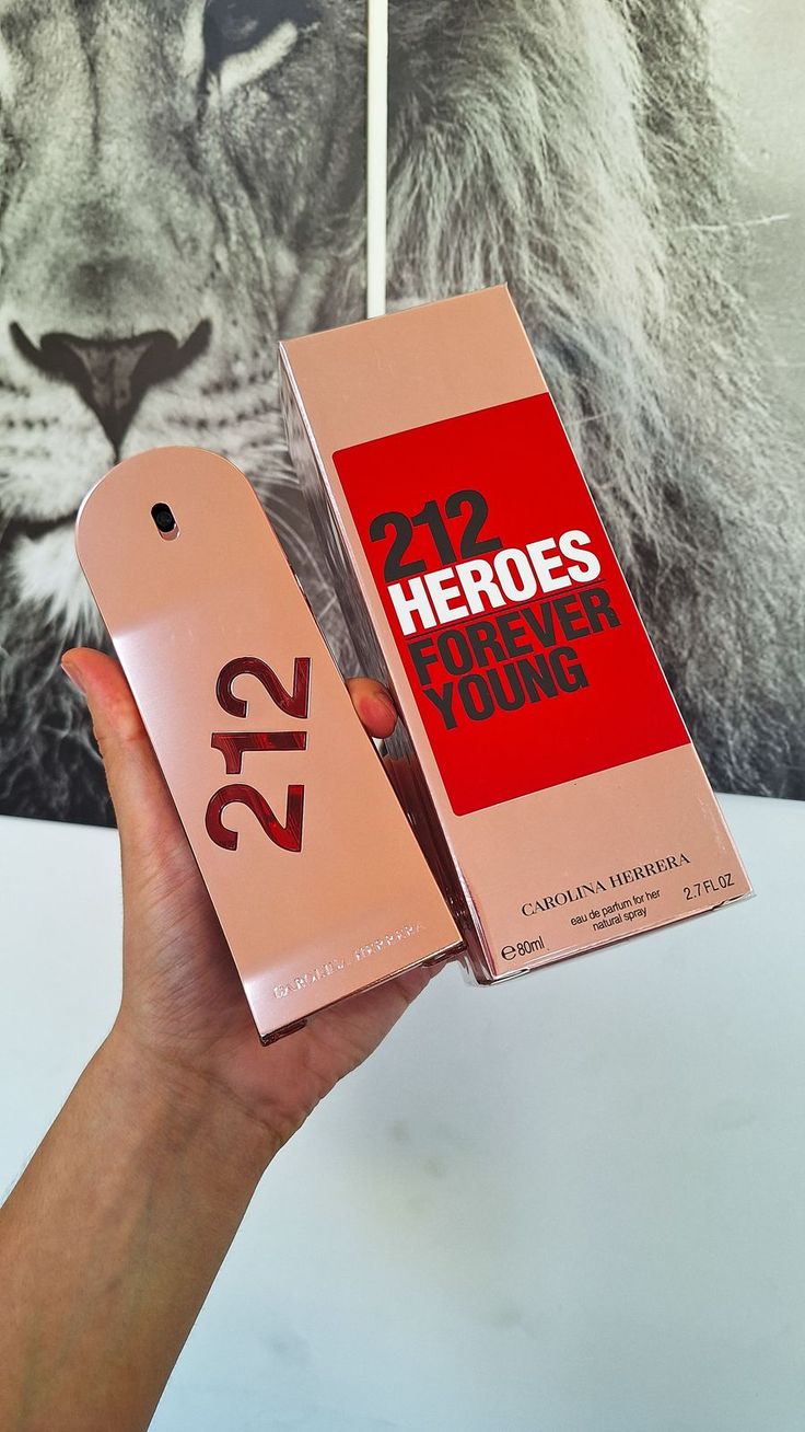 Carolina Herrera 212 Heroes EDP 80ml Feminino